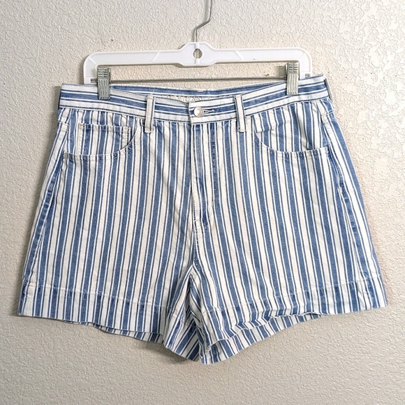 American Eagle Jean Mom Shorts Blue White Striped High Rise Y2K Casual Retro 12 - Picture 1 of 9